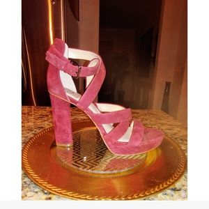 NWT Vince Camuto sandals!!